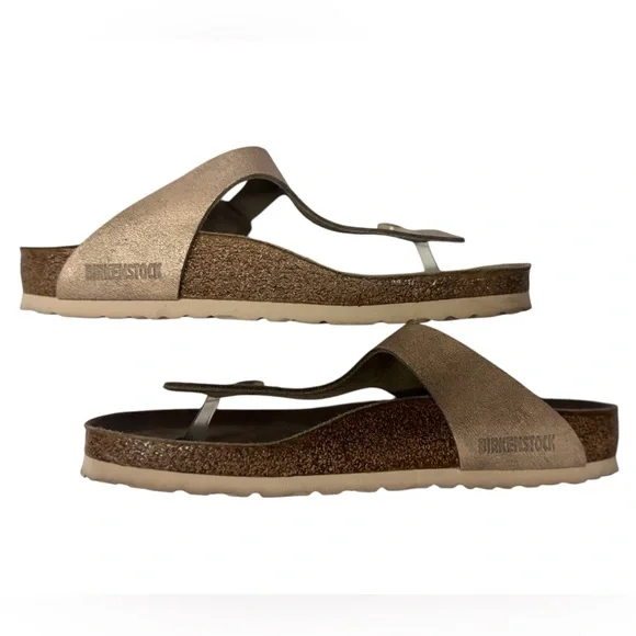 Birkenstock Gizeh metallic copper thong sandal with adjustable buckle